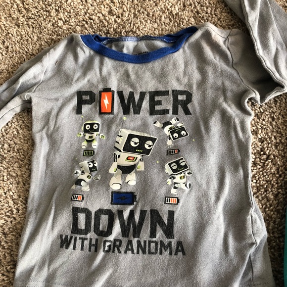 Lot of 4 long sleeve cotton jammies. - Picture 2 of 5